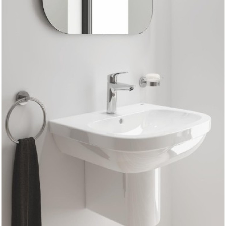 Vannas istabas Izlietnes maisītājs Grohe Eurosmart M-Size, hromēts 2339530E Vannas istabas Izlietnes maisītājs Grohe Eurosmart M-Size, hromēts 2339530E