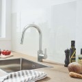 Virtuves maisītājs Grohe Feel ar izvelkamu galvu, PVD virsma, Supersteel 31486DC1