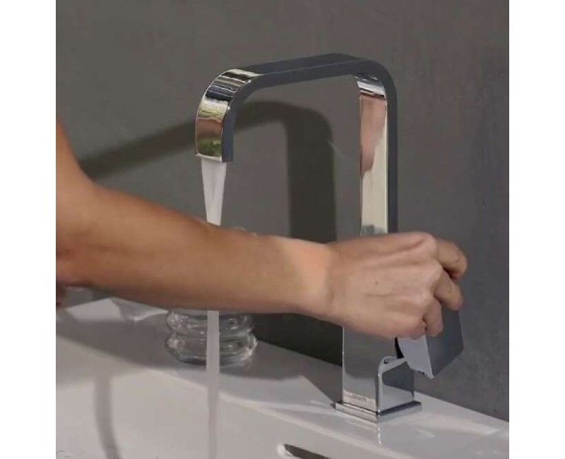 Смеситель для раковины Hansgrohe Metropol 230 c push-open клапаном 32511000 хром