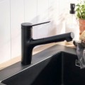 Смеситель для кухни Hansgrohe Zesis M33 150 2j  с выдвижной головкой 74820670 Черный матовый