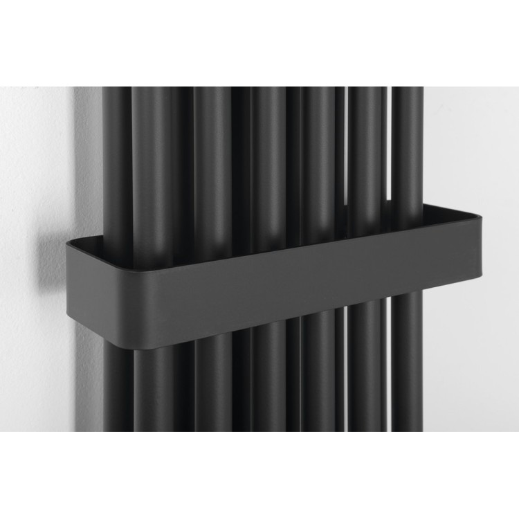 Dvieļu žāvētājs / Radiators Sapho Fede 31x150 cm, 643 W, matēti melns  IR191