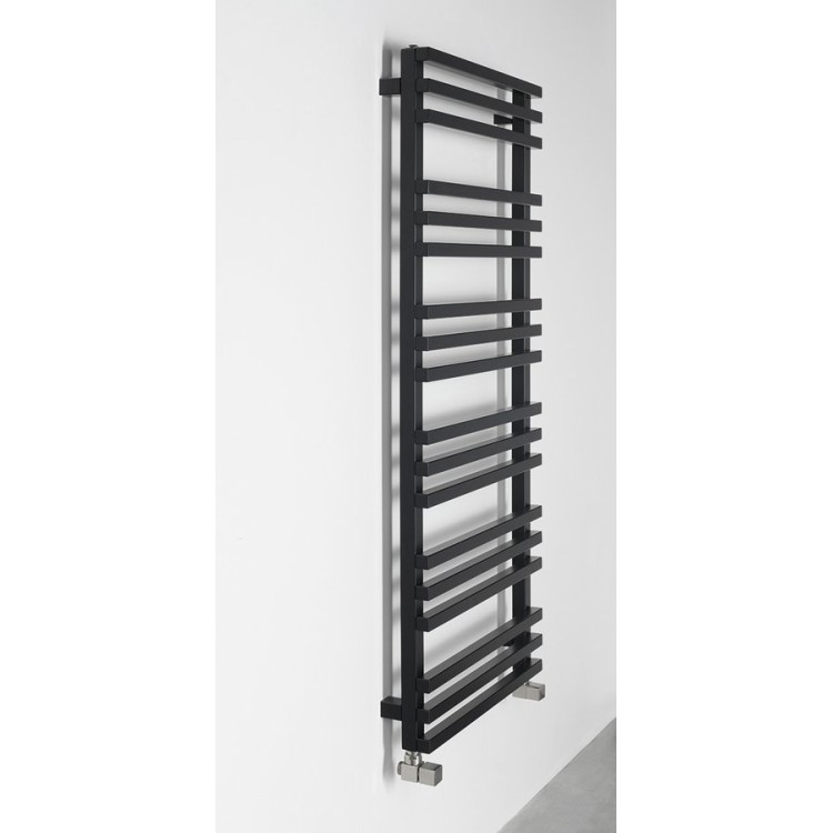 Dvieļu žāvētājs / Radiators Sapho Fantina 50x122cm, 495W, matēti melns IR511 Dvieļu žāvētājs / Radiators Sapho Fantina 50x122cm, 495W, matēti melns IR511