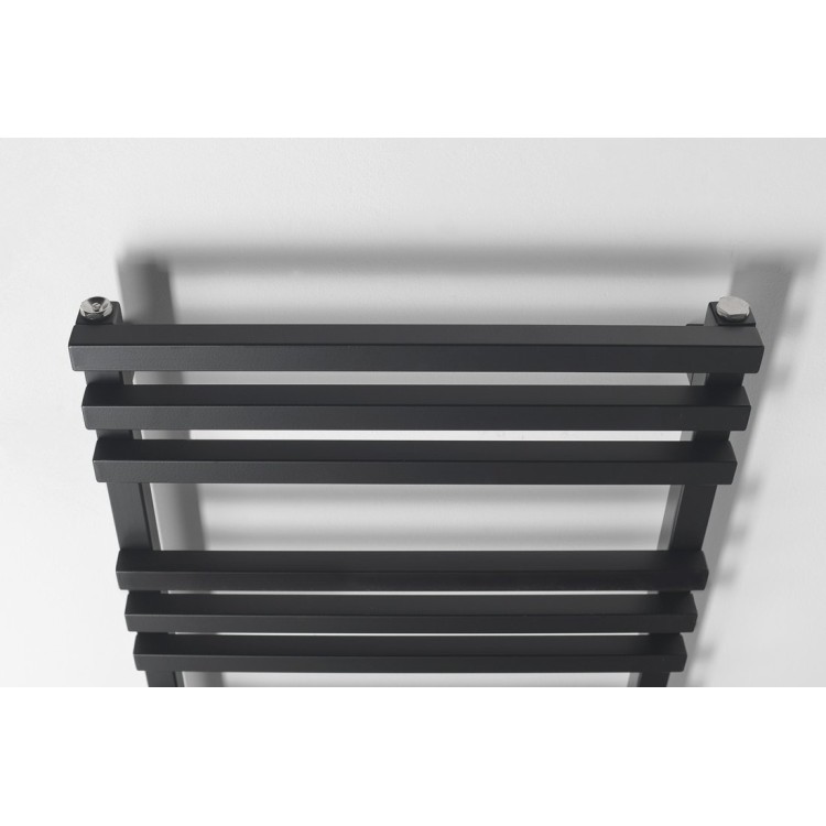 Dvieļu žāvētājs / Radiators Sapho Fantina 50x122cm, 495W, matēti melns IR511 Dvieļu žāvētājs / Radiators Sapho Fantina 50x122cm, 495W, matēti melns IR511