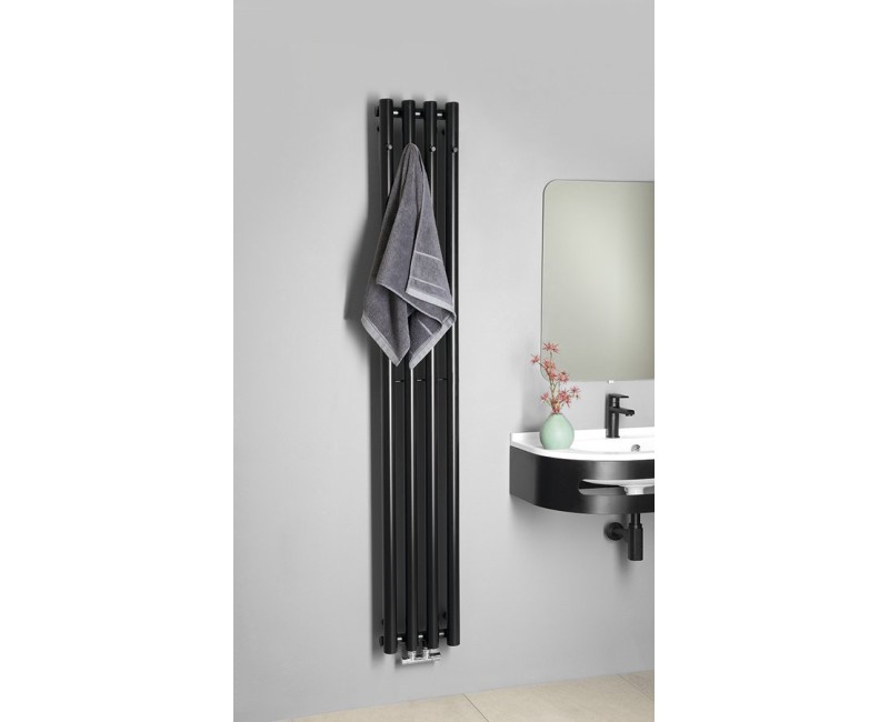 Dvieļu žāvētājs / Radiators Sapho Pilon radiators, 27x180 cm, matēti melns  IZ122T