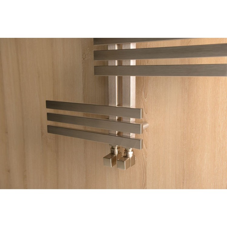 Dvieļu žāvētājs / Radiators Sapho RADO, 60x119cm, pulēts nerūsējošais tērauds NR650 Dvieļu žāvētājs / Radiators Sapho RADO, 60x119cm, pulēts nerūsējošais tērauds NR650