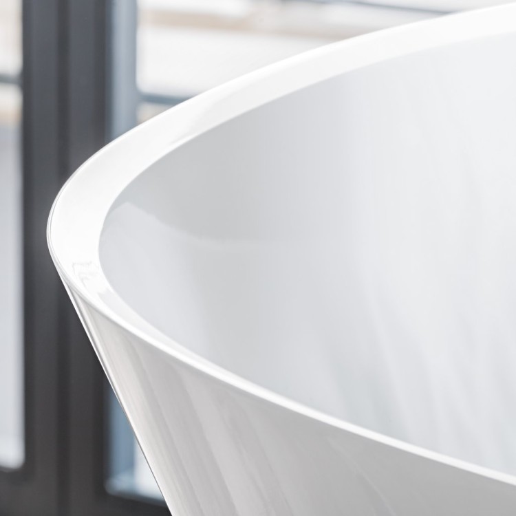 Brīvi stāvošā vanna Villeroy & Boch 175x80cm, Quaryl®, Alpu balta UBQ175ANH7F400V-01 Brīvi stāvošā vanna Villeroy & Boch 175x80cm, Quaryl®, Alpu balta UBQ175ANH7F400V-01