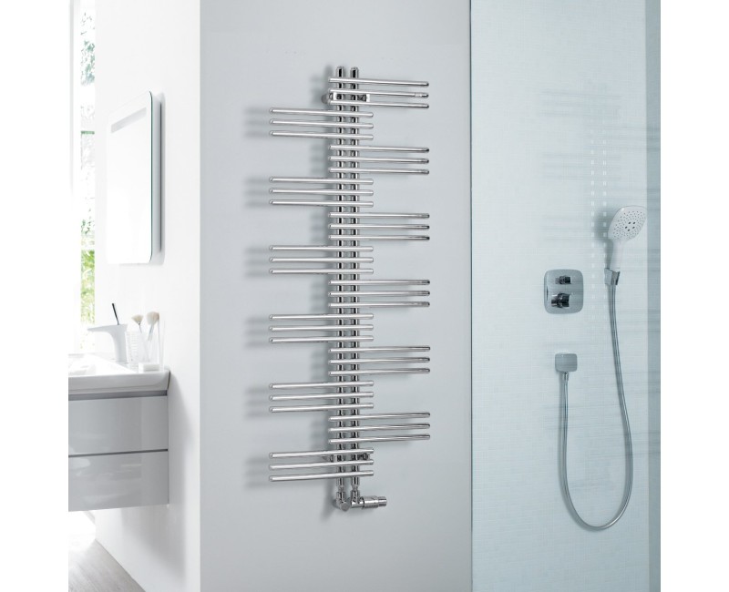 Полотенцесушитель / Радиатор Zehnder Yucca Asym 134x60 см, Хром YSC-130-060