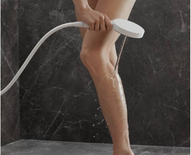 Dušas klausule Hansgrohe Rainfinity 130 3jet, matēta balta