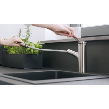 Virtuves Izlietnes maisītājs Hansgrohe  Zesis M33-150 2jet,  ar izvelkamu galvu, stainless steel finish + sBox