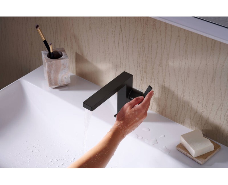 Hansgrohe Tecturis E 110 CoolStart Смеситель для умывальника со сливным клапаном Push-Open, матовая бронза