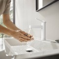 Hansgrohe Finoris Смеситель для умывальника с клапаном 76020700
