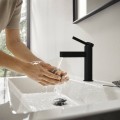 Hansgrohe Finoris Izlietnes jaucējkrāns ar korķi, 76020670