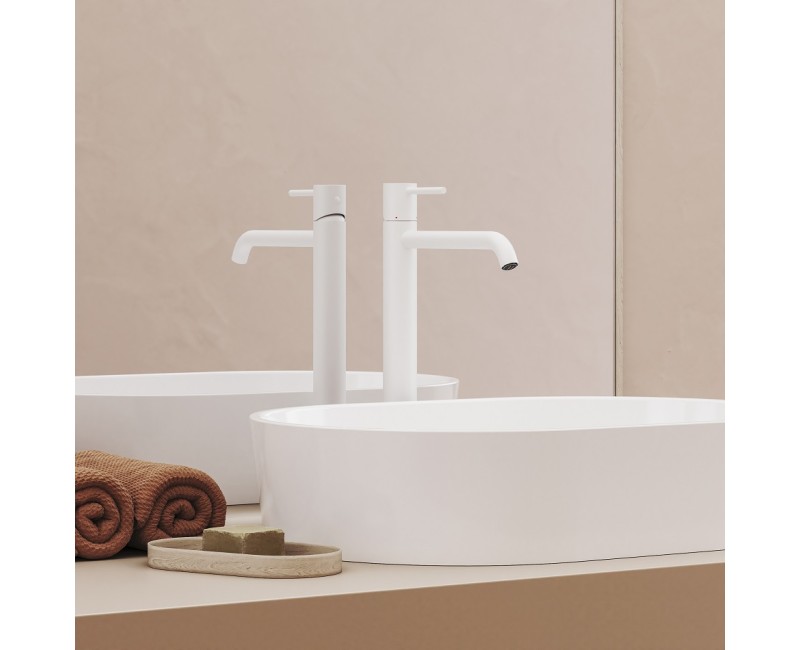 RAVAK ESPIRIT Высокий смеситель для умывальника ES 015.WV, белый матовый