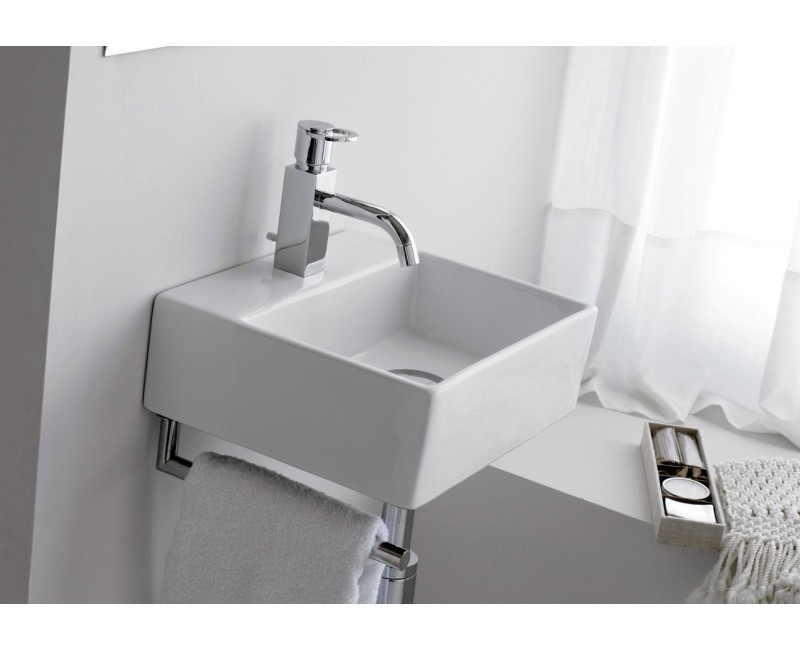 Bathco Vannas istabas izlietne Bergamo 33x30cm uzliekamā 0010B