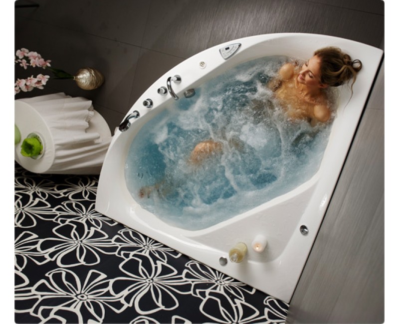 Balteco Stūra vanna Linea, 150x150cm