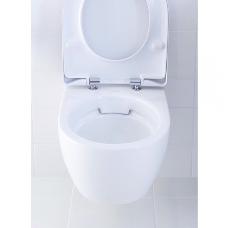 Geberit iCON Rimfree Piekaramais WC pods ar Soft Close vāku Geberit iCON Rimfree Piekaramais WC pods ar Soft Close vāku