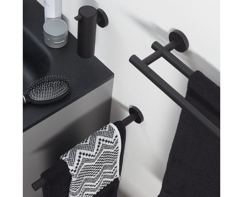 Tiger Boston Black Dubultais dvieļu turētājs, melns