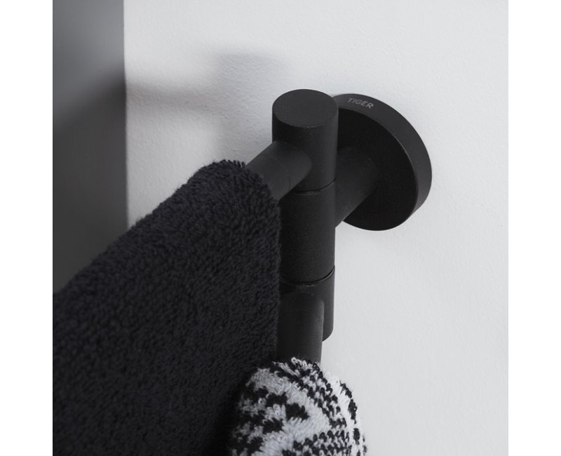 Tiger Boston Black Divzaru dvieļu turētājs, melns