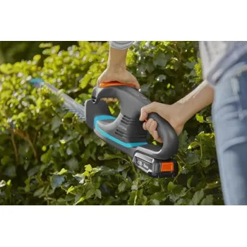 Dzīvžoga šķēres Gardena 18 V akumulatora  EasyCut 40/18 V P4A, 40 cm, bez akumulatora un lādētāja 14733-55