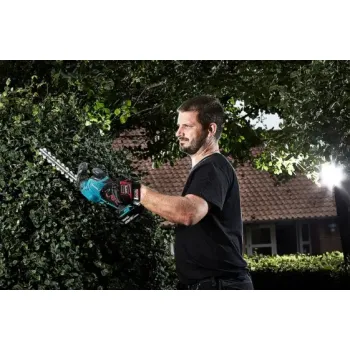 Krūmu un zāles šķēres Makita 18 V akumulatora, bez akumulatora un lādētāja DUM604ZX