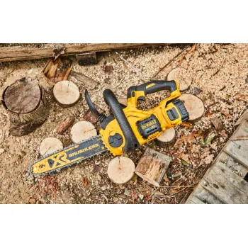 Motorzāģis DeWALT 18 V akumulatora 30 cm, 1 x 5,0 Ah XR akumulators, DCM565P1 lādētājs