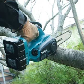 Motorzāģis Makita 18 V akumulatora 30 cm, bez akumulatora un lādētāja DUC302Z