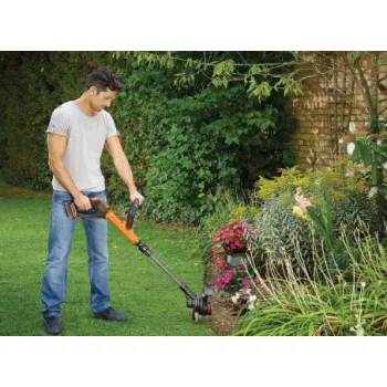 Trimmeris BLACK+DECKER 18 V akumulatora ar  auklu, 28 cm pļaušanas platums, 1 x 2,0 Ah akumulators, lādētājs STC1820PC-QW