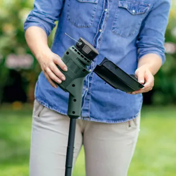 Trimmeris Bosch 18 V ar auklu, 26 cm pļaušanas platums, bez akumulatora un lādētāja 06008C1C04