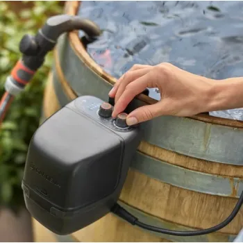 Iegremdējamais (Dernāžas) sūknis Gardena 2600 Comfort 18V lietus ūdenim bez akumulatora 2,5 Ah, bez lādētāja, 970825001