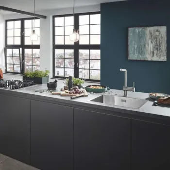 Virtuves izlietne Grohe K700 55x45cm Whisper izolācija,  StarLight satīna apdare, pulēts nerūsējošais tērauds 31726SD0