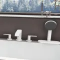 Vannas / Dušas maisītājs Hansgrohe Vivenis  uz vannas malas ar sBox 75444700 Malts Matēts