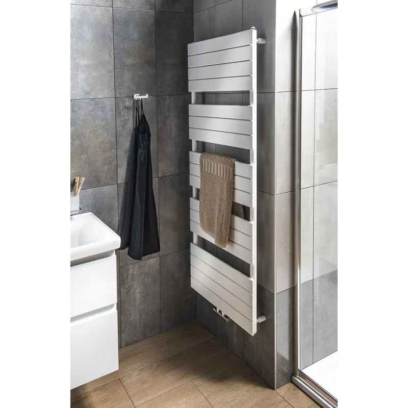 Dvieļu žāvētājs / Radiators AQUALINE Bondi 60x151cm, 810W, balts  DC440T