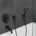 Dušas izvads Hansgrohe Fixfit Square, matēts melns