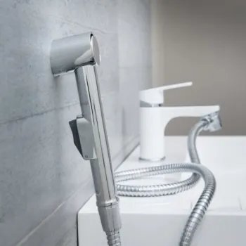 Schütte klausule, turētājs, šļūtene izlietnes maisītājam M22/M24 Schütte klausule, turētājs, šļūtene izlietnes maisītājam M22/M24